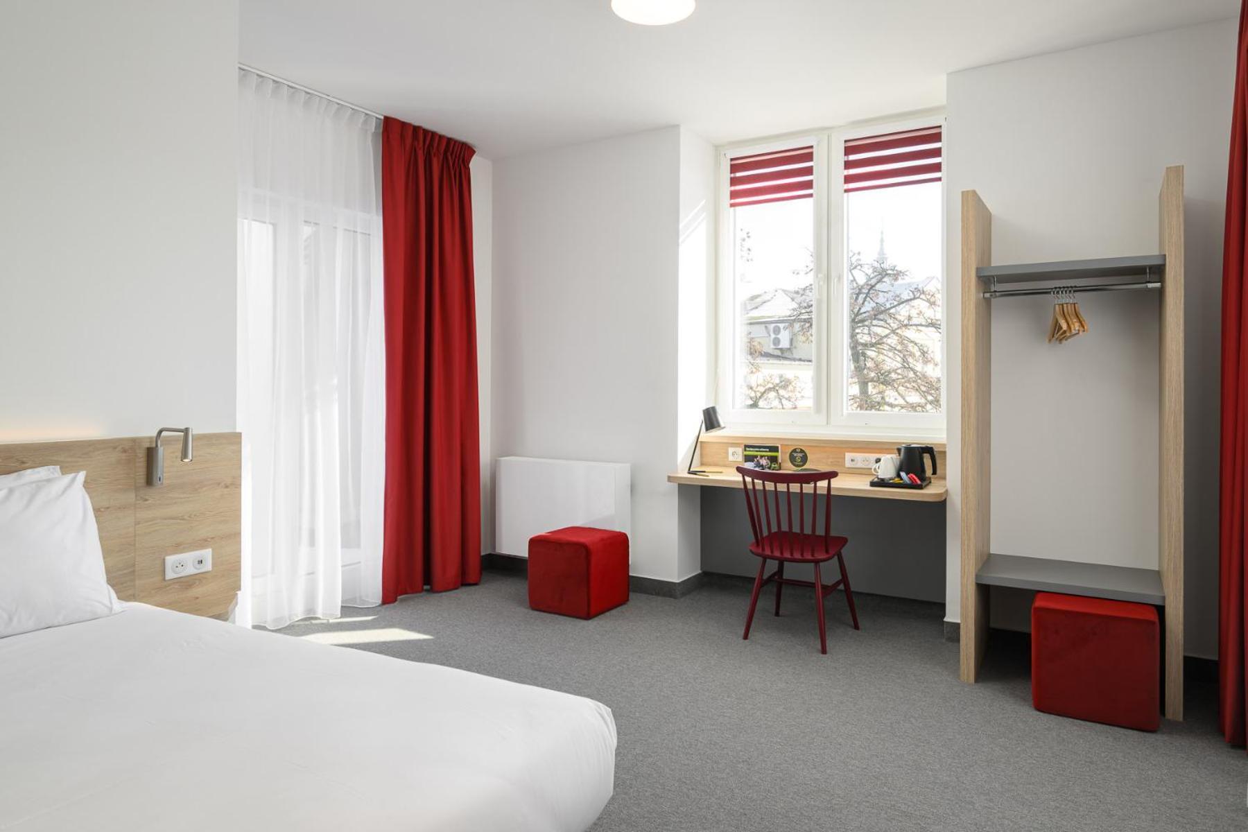B&B Hotel Kalisz Centrum Zewnętrze zdjęcie